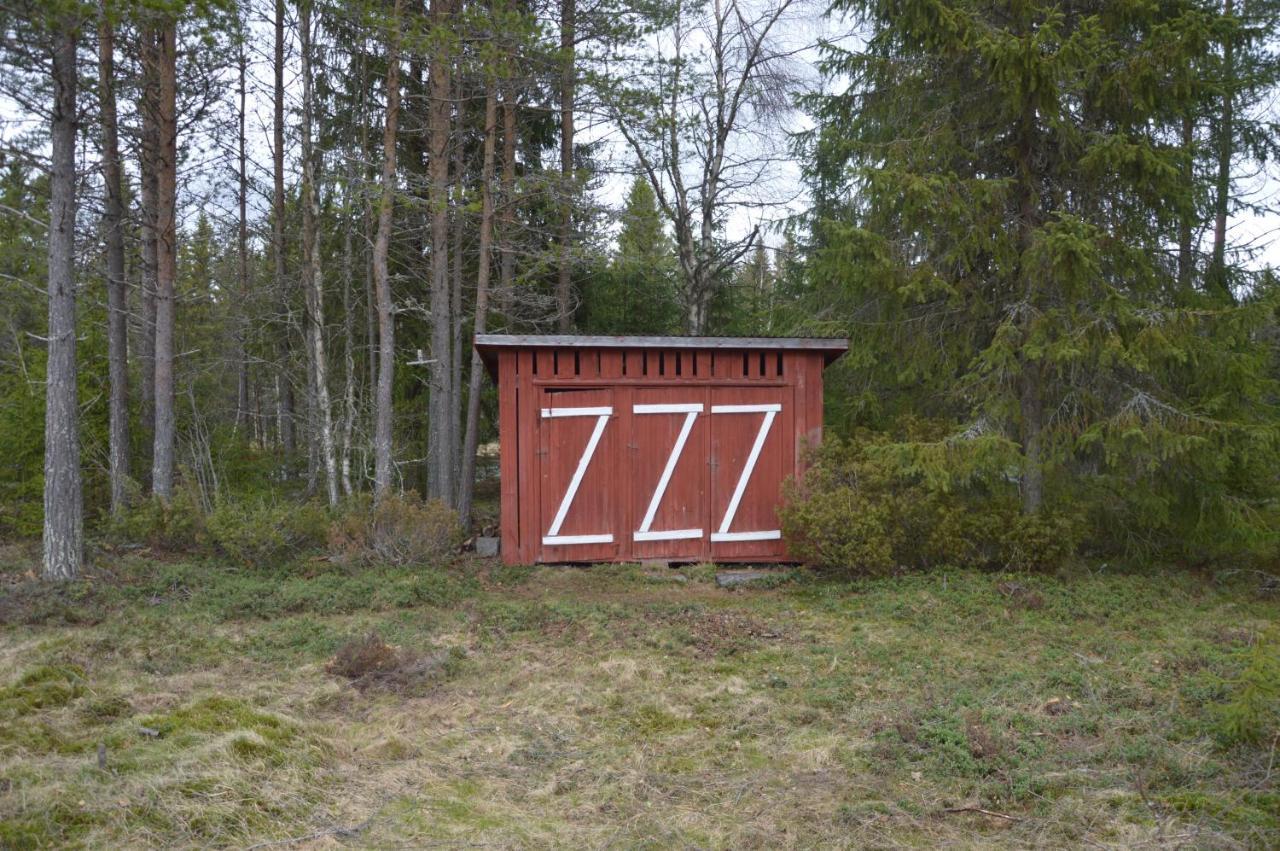 Hytte Anno 1721 Uten Internett, Strom, Vann - Men Med Rodmalt Utedo Ljørdal المظهر الخارجي الصورة