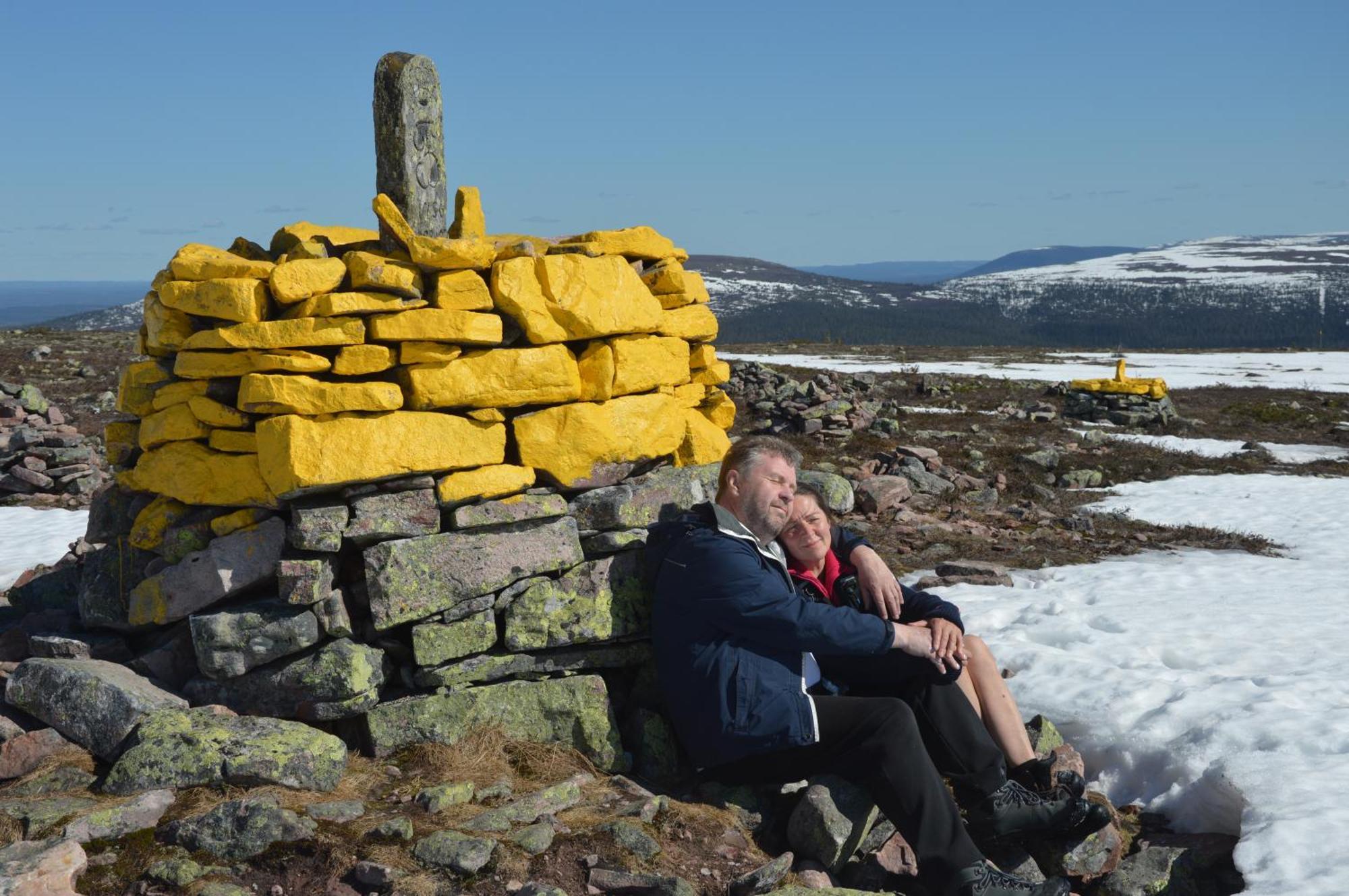 Hytte Anno 1721 Uten Internett, Strom, Vann - Men Med Rodmalt Utedo Ljørdal المظهر الخارجي الصورة